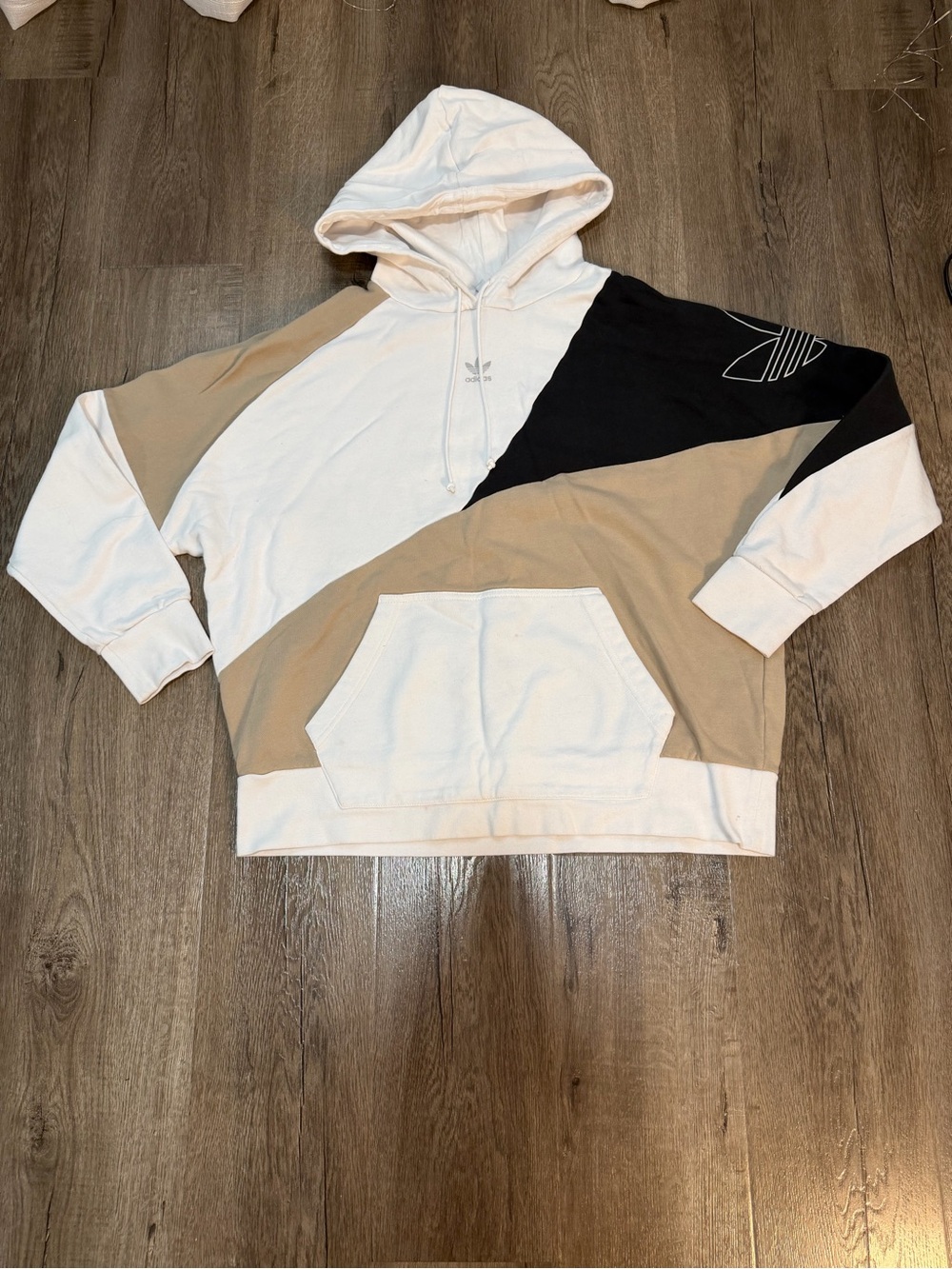 adidas White Pullover Hoodie with Trefoil Logo